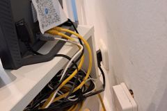 Anschluss der zwei LAN-Zugänge an den Router